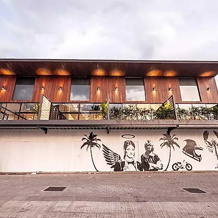 Modern Spacious Loft 200M From The Beach Canggu