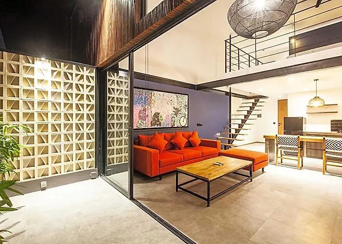 ホテル Modern Spacious Loft 200m From The Canggu