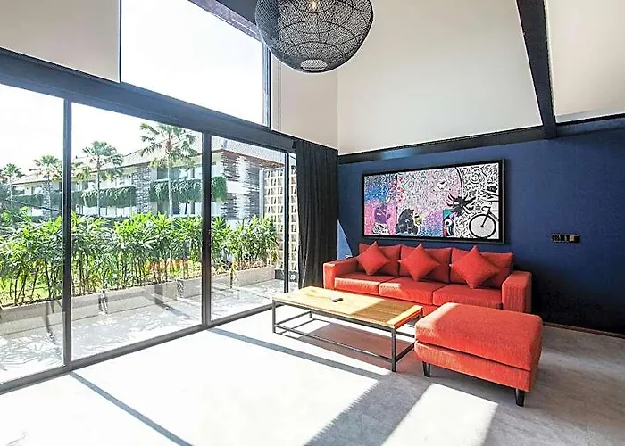 Modern Spacious Loft 200m From The Canggu ホテル 3*