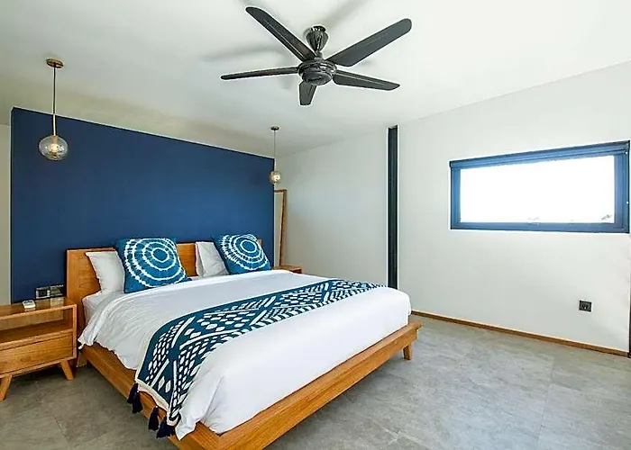Modern Spacious Loft 200m From The Canggu 3*